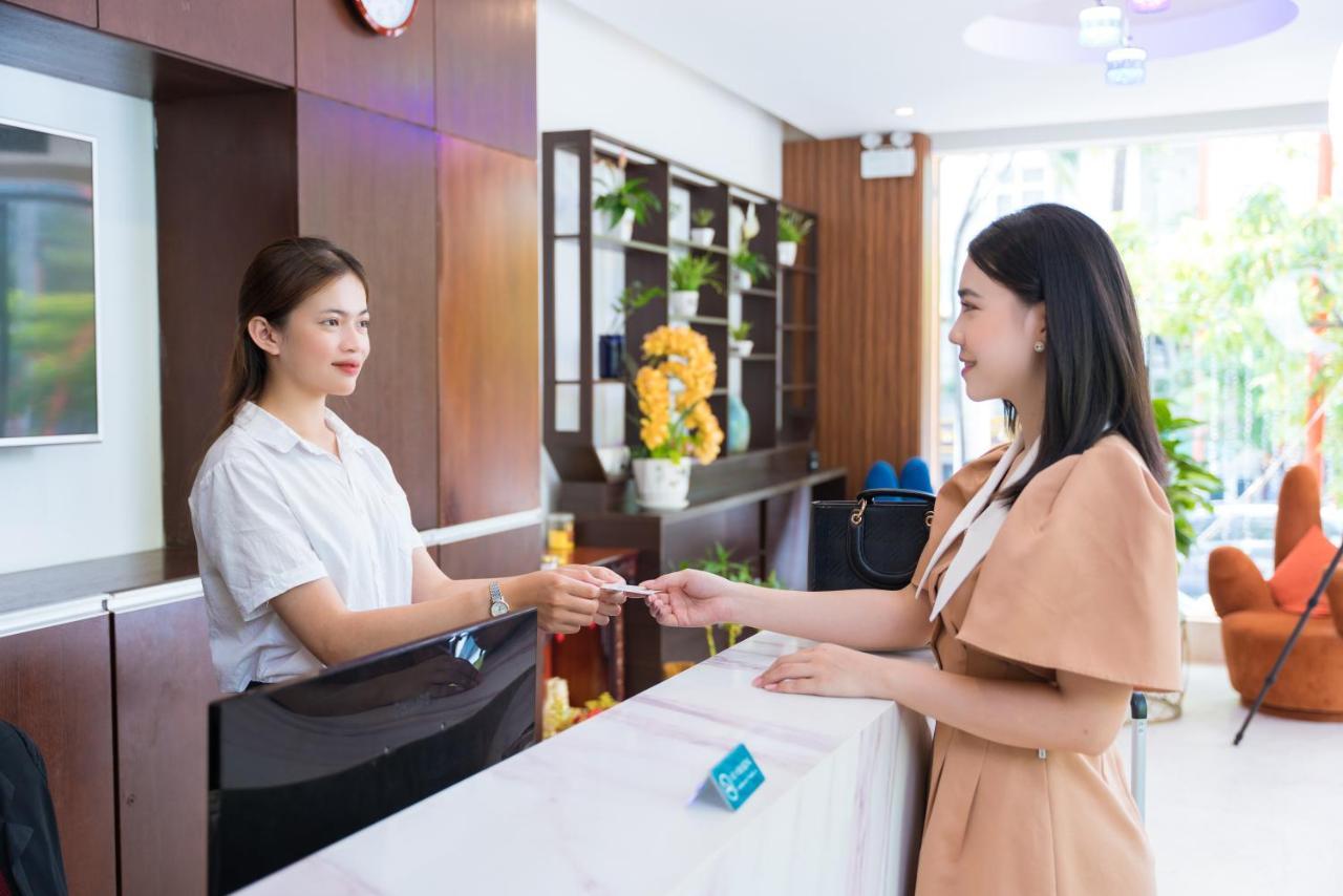 Dubai Hotel 岘港 外观 照片